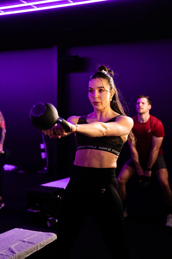 Adhérente kettlebell swing